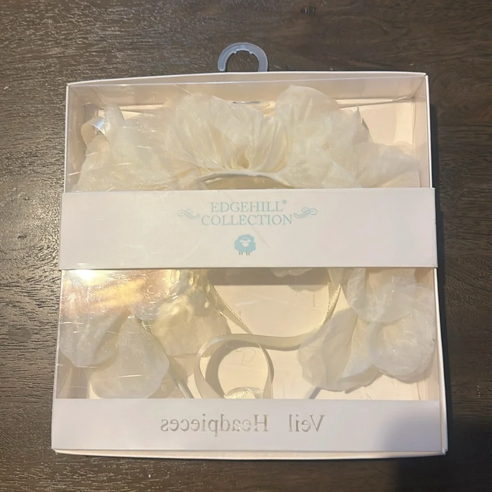 NWT Edgehill Collection headpiece color ivory